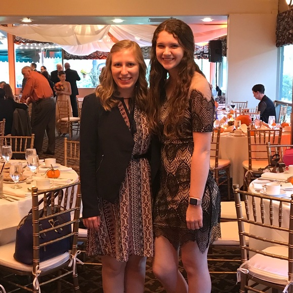 Dress - Picture 3 of 3